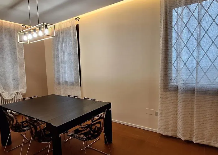 Corina's Place * Μπολόνια